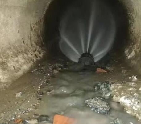 万城镇市政管道清淤