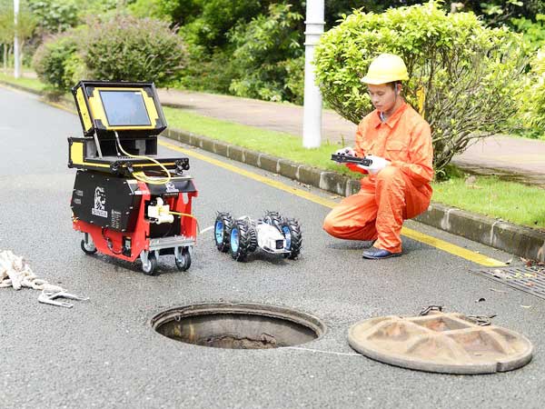 万城镇管道机器人检测