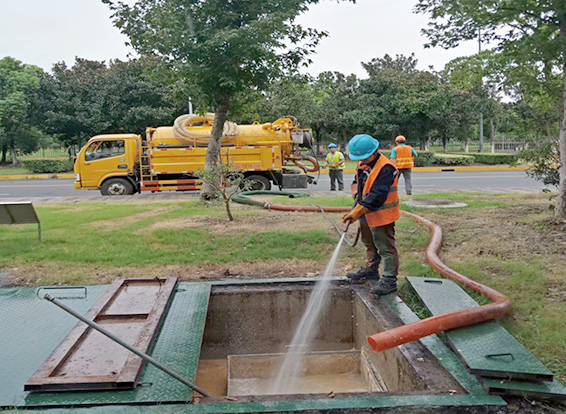 万城镇化油池清理